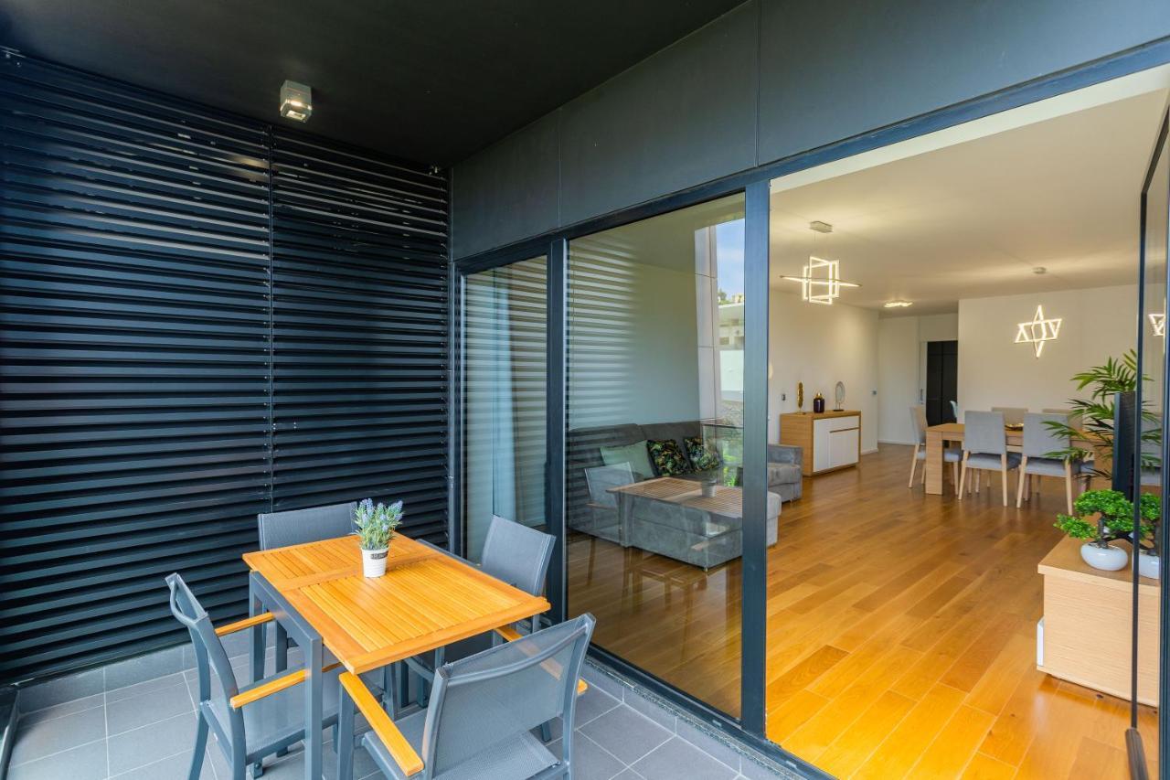 Flh Funchal Balcony Flat With Pool Apartment Екстериор снимка
